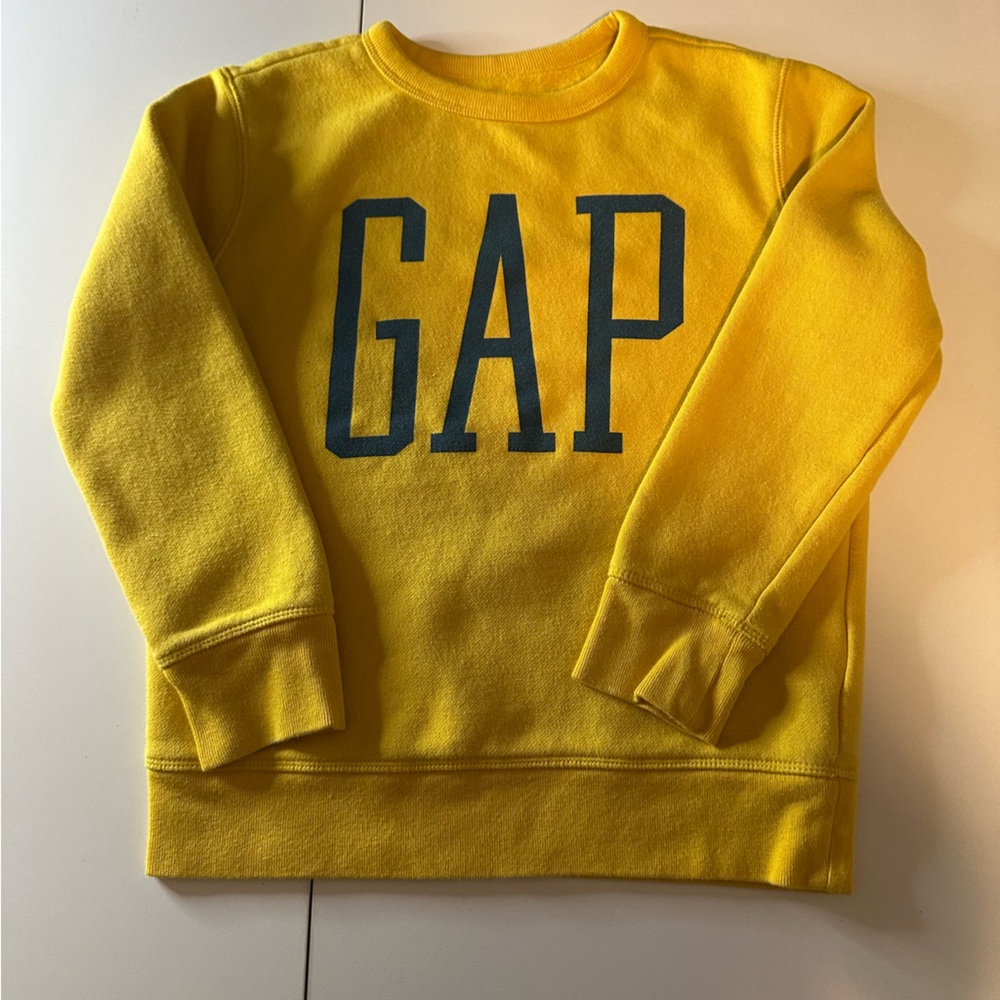 GAP Sweatshirt Kid’s Unisex Size Medium Yellow